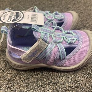 OshKosh Myra toddler shoes.  Machine washable. Purple. Size 6